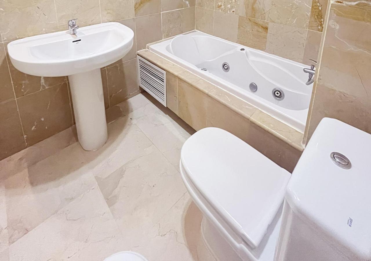 Apartamento Primera Linea Estepona By Isa Hoteles Extérieur photo